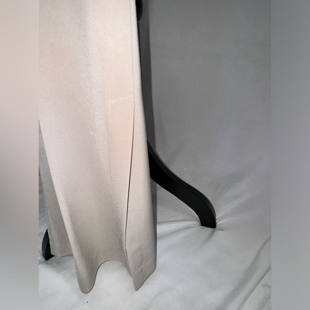 EUC: Gorgeous White House Black Market Crème Side-slit Pants - Picture 6 of 8